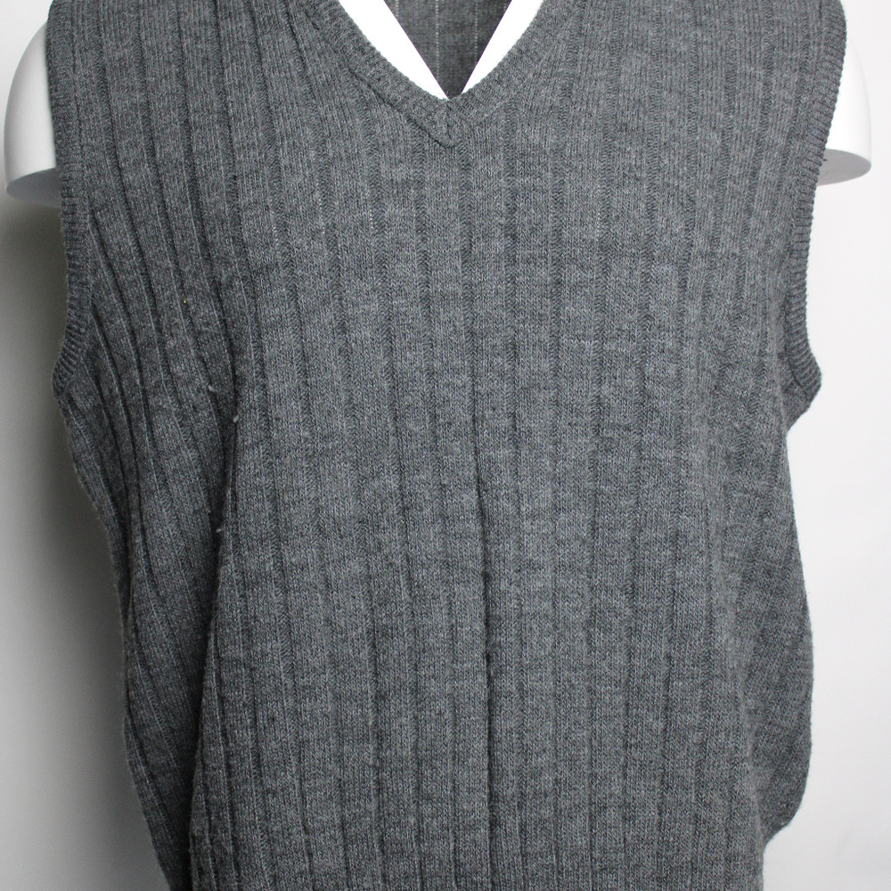 Comfort Knits Large Sleeveless Pullover